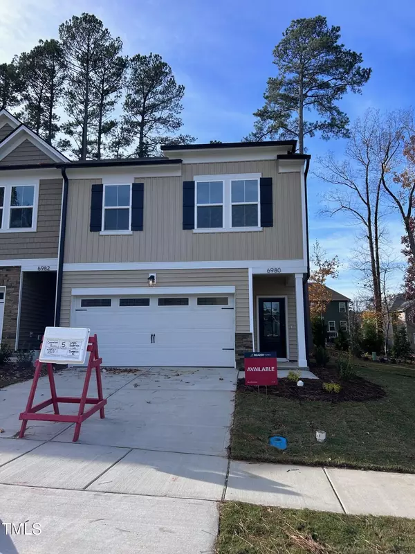 6980 Doddridge Lane #5, Cary, NC 27519