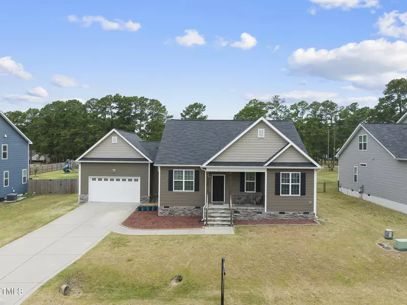 34 Sandy Farm Ct, Willow Springs, NC 27592