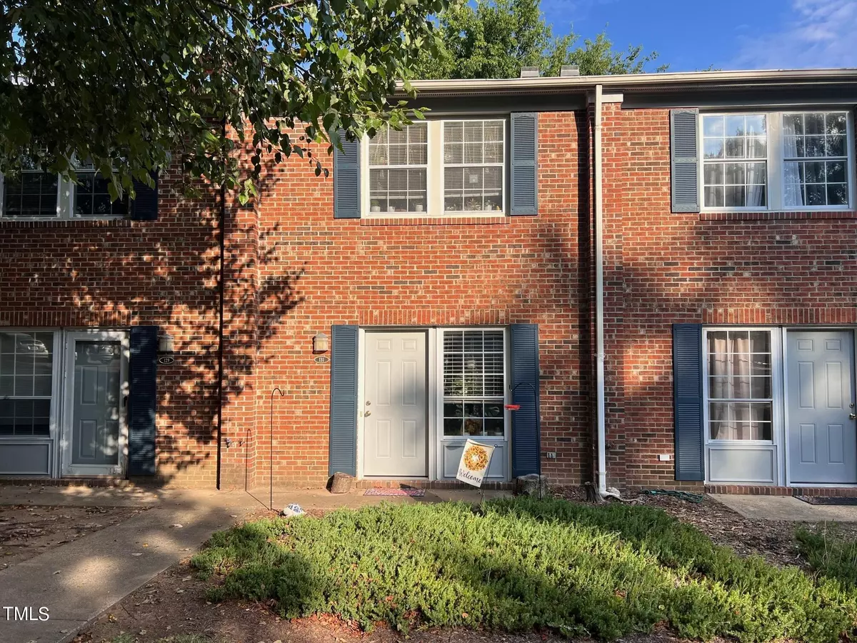 Carrboro, NC 27510,131 Coleridge Court