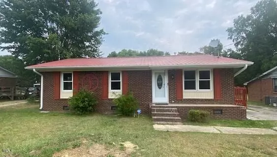 207 E Washington Street, Lillington, NC 27546