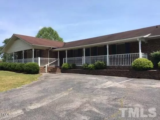 302 Pony Road, Zebulon, NC 27597