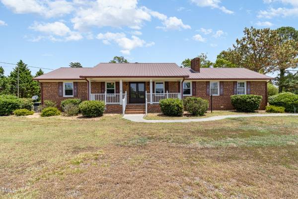 75 Lisbon Bridge Road,  Garland,  NC 28441