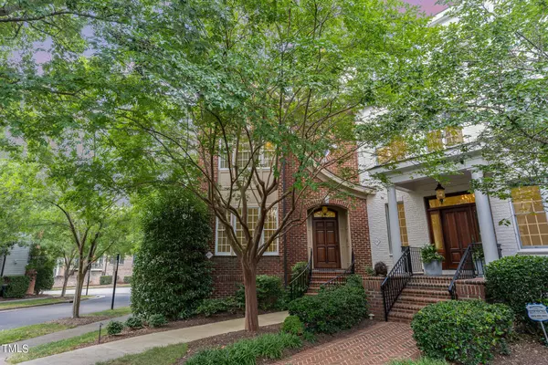 301 Circle Park Place, Chapel Hill, NC 27517