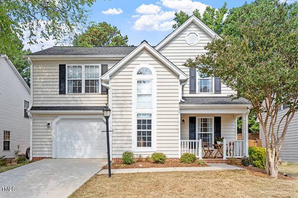 304 Stone Hedge Court, Holly Springs, NC 27540