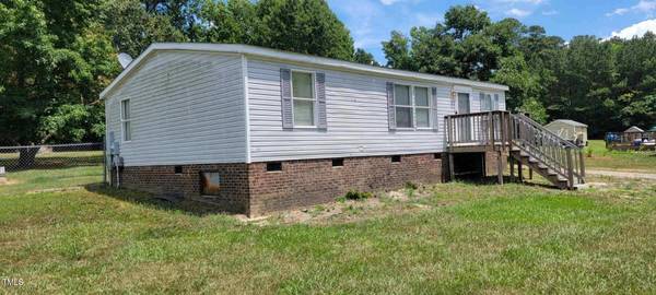 162 London Church Road, Roanoke Rapids, NC 27870