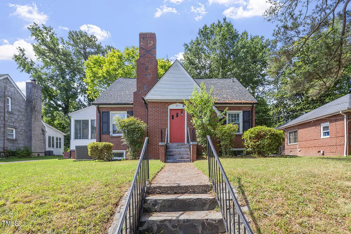 Durham, NC 27707,212 Formosa Avenue