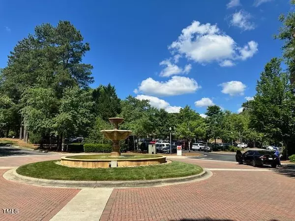 88 Vilcom Center Drive #100, Chapel Hill, NC 27514