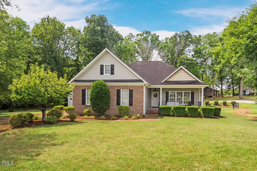 410 Longdale Drive, Graham, NC 27253