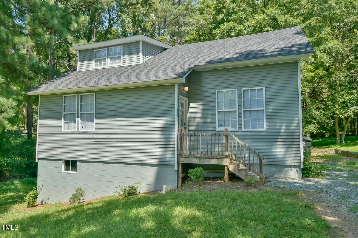 Pittsboro, NC 27312,946 Hillsboro