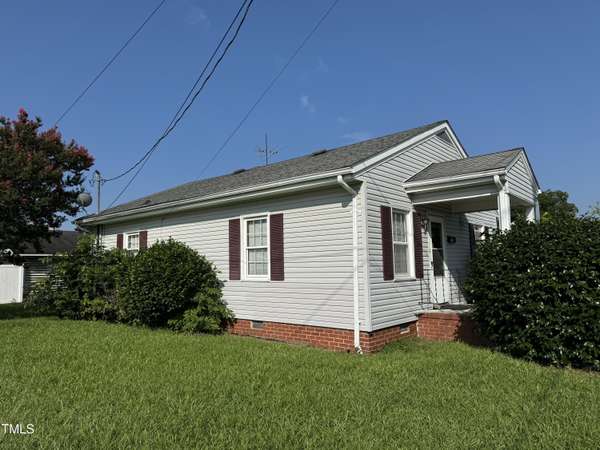 308 E Morgan Street, Benson, NC 27504