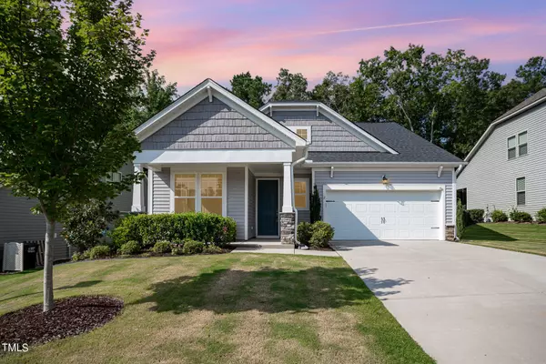 2 E Lunata Court, Clayton, NC 27527