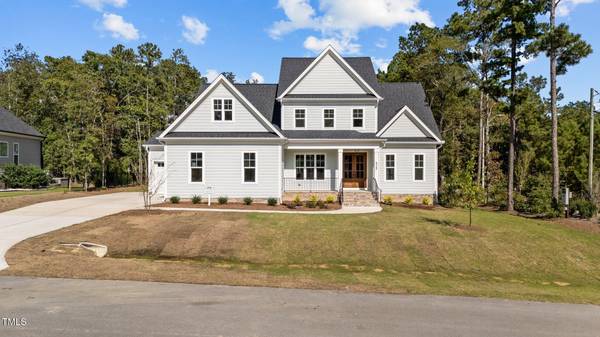 825 Crimson Rdg Trail, Fuquay Varina, NC 27526