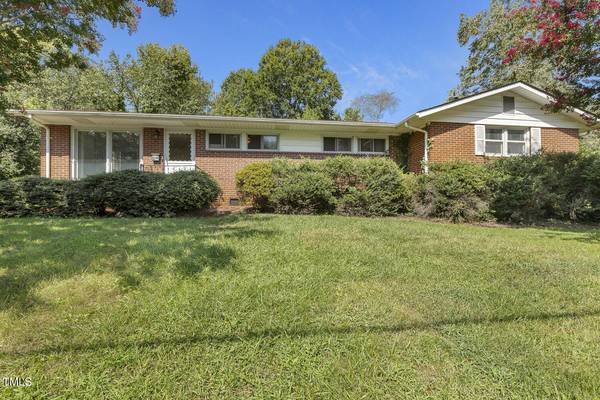 616 W Raleigh Street,  Siler City,  NC 27344