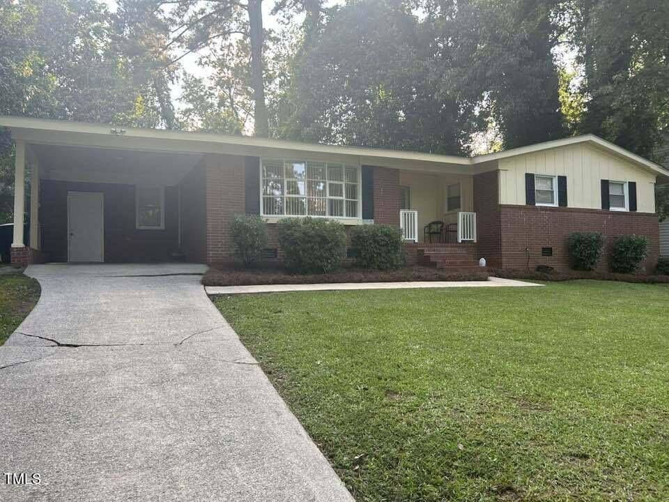 1608 Sulgrave Road, Greenville, NC 27858