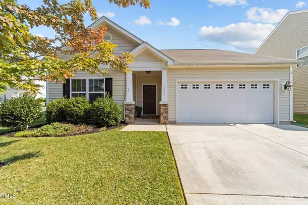 Mebane, NC 27302,1303 Copper Circle