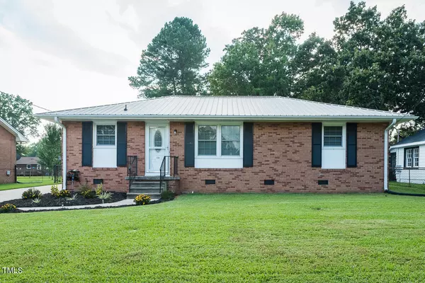 1004 Todd Street, Graham, NC 27253