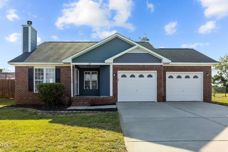 128 Davenport Drive, Raeford, NC 28376