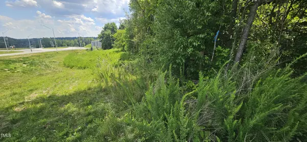 5030 Baux Mountain Road, Winston-salem, NC 27105