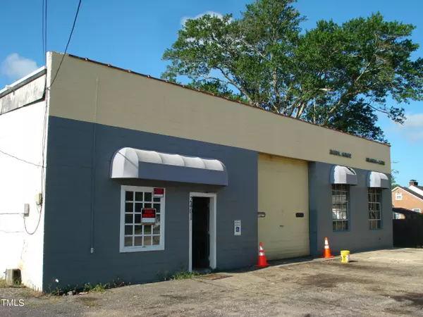 2401 Erwin Road, Dunn, NC 28334