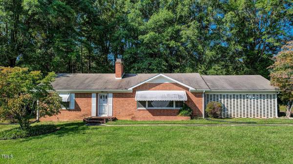 2400 Harrington Highway,  Eden,  NC 27288