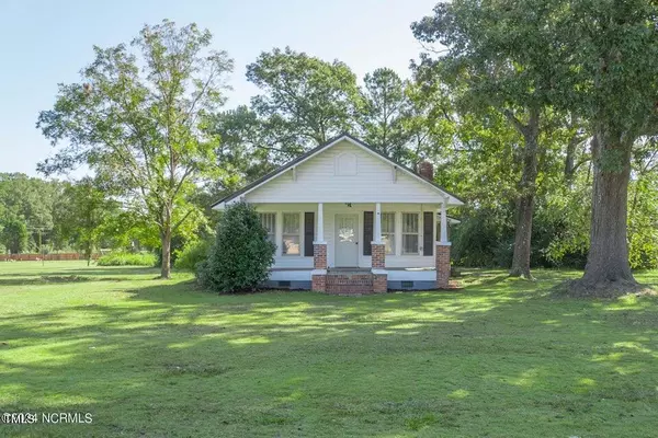 89 Delway Highway, Rose Hill, NC 28458