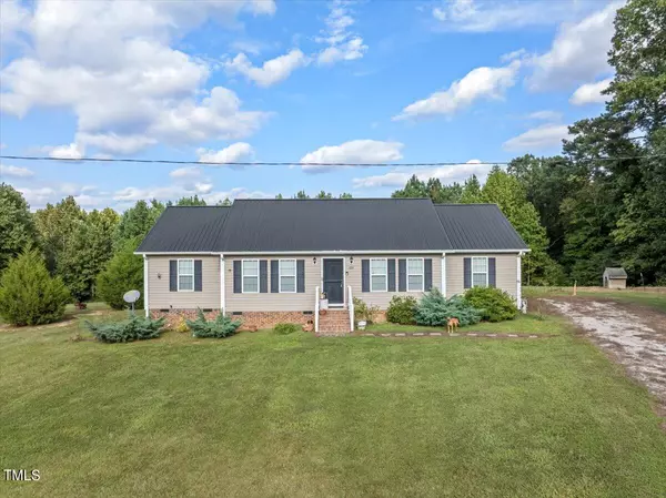 633 Mountain View Road,  Macon,  NC 27551