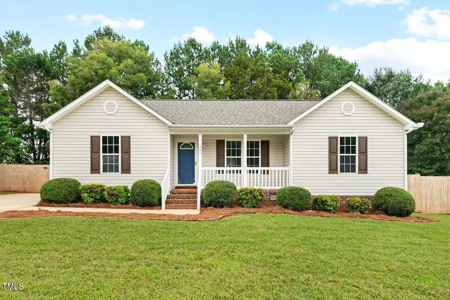 206 Edward Court, Mebane, NC 27302