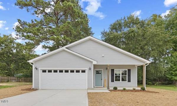 435 Iris Bryant Road, Dunn, NC 28334