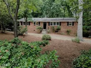 104 Markham Drive, Chapel Hill, NC 27514