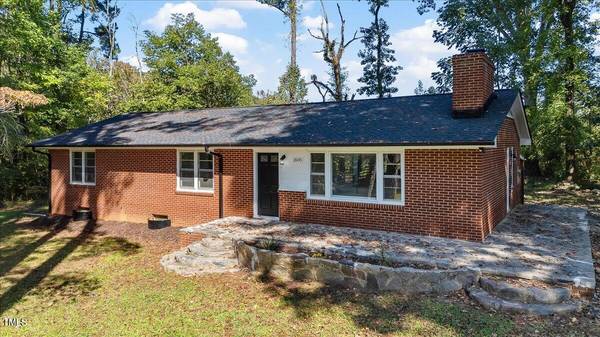 2605 Joe Pruitt Road, Oxford, NC 27565