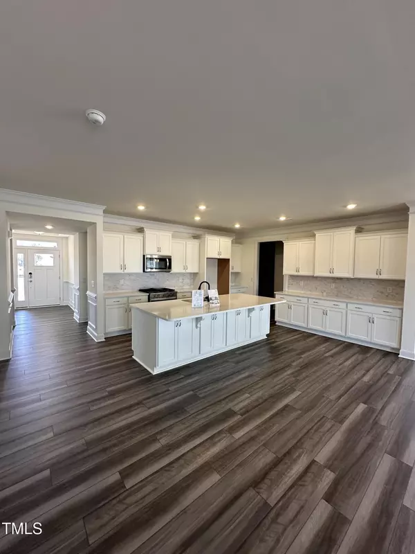 52 Quail Point Cir, Clayton, NC 27520