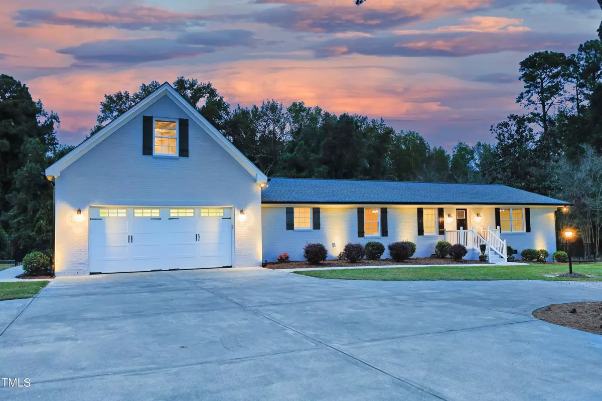 Rolesville, NC 27571,611 N Main Street