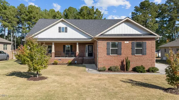 213 Lake Shore Drive, Benson, NC 27504