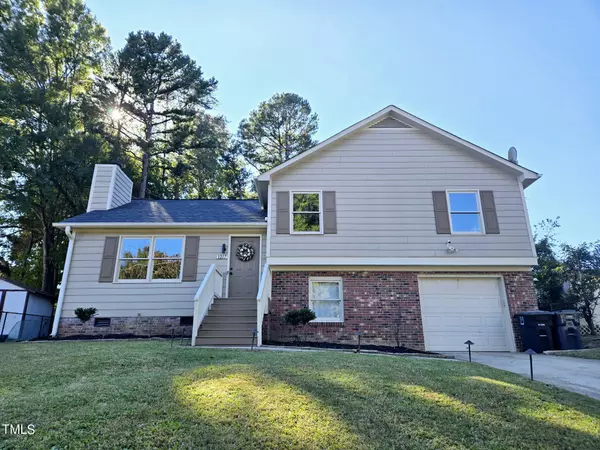 1217 Westhampton Drive, Greensboro, NC 27405