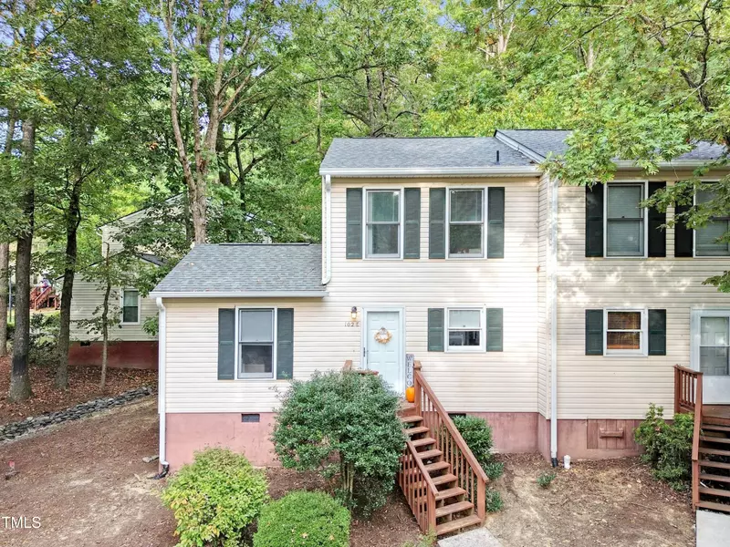 102 Weatherstone Drive #E, Chapel Hill, NC 27514