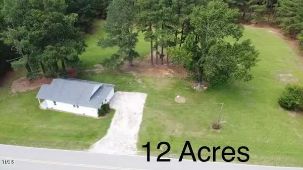 814 Shade Tree Road, Benson, NC 27504