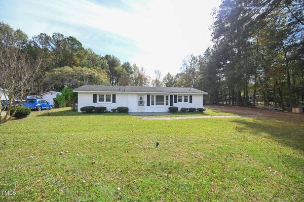 7331 Us 301, Lucama, NC 27851