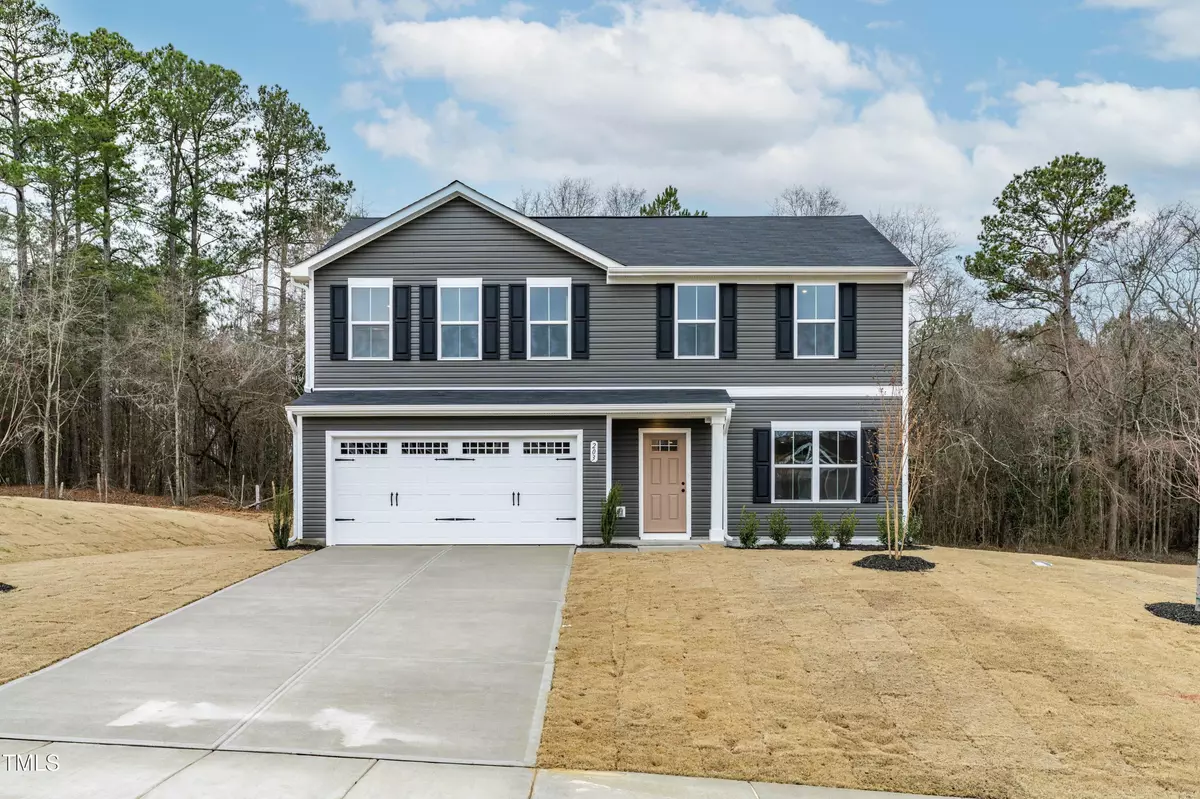 Four Oaks, NC 27524,203 N Coral Bells Way