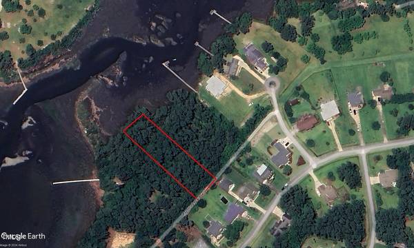 220 Mary Gray Farm Road,  Beaufort,  NC 28516