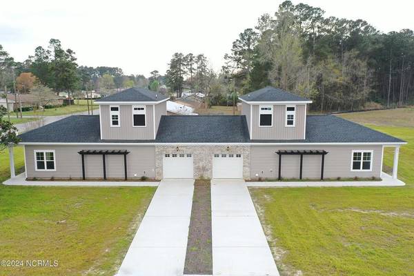 21 Crew Court, Whiteville, NC 28472