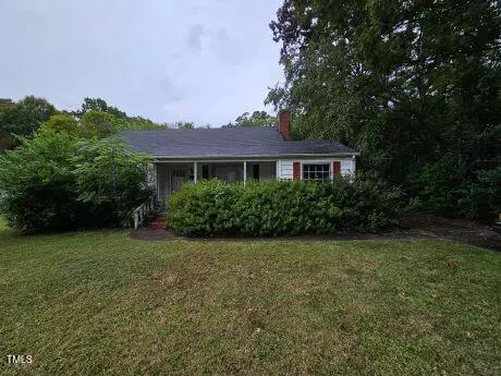 1530 Oakdale Circle, Henderson, NC 27536