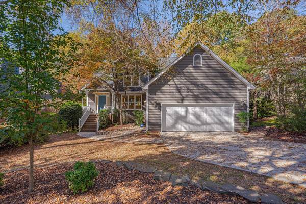 108 Helmsdale Drive, Chapel Hill, NC 27517