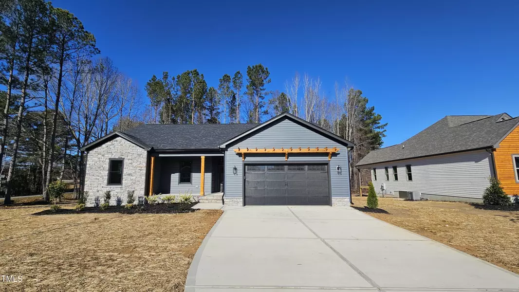 15 Weathered Oak Way, Youngsville, NC 27596