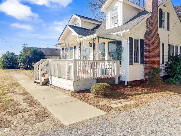 108 Roxboro Street, Haw River, NC 27258