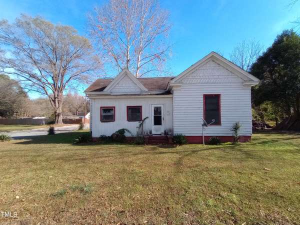 615 Greenwood Street, Scotland Neck, NC 27874