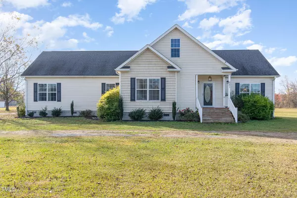 841 Crows Foot Road, Mount Olive, NC 28365