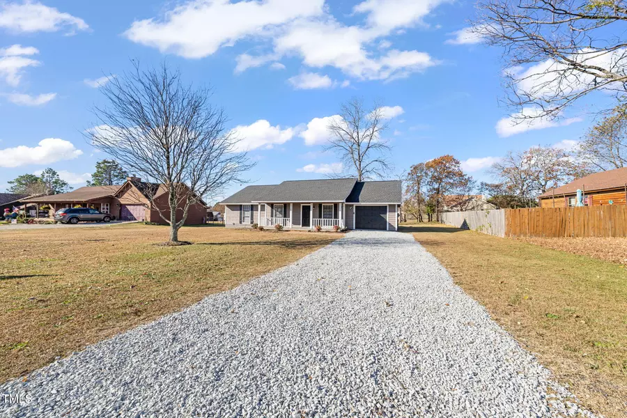 424 Sierra Trail, Spring Lake, NC 28390