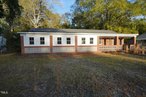 1128 S Pine Street, Laurinburg, NC 28352