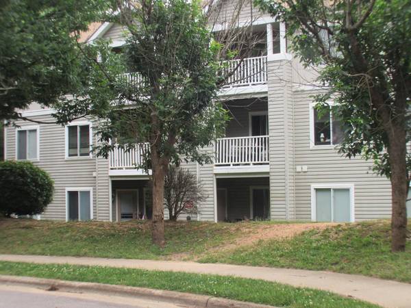 1401 Collegiate Circle #Apt 104, Raleigh, NC 27606