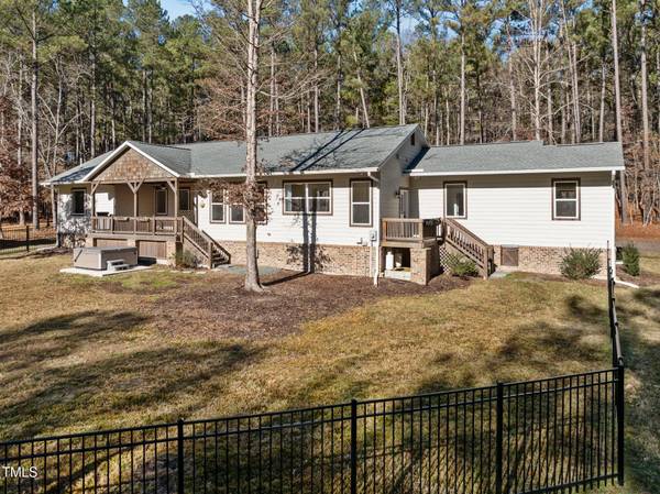 7815 Dodsons Crossroads, Hillsborough, NC 27278